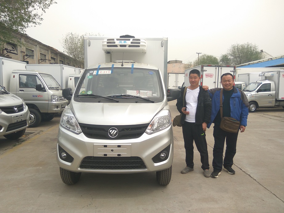 【河北沧州】河北沧州张经理顺利提福田奥铃T3小型冷藏车一台。