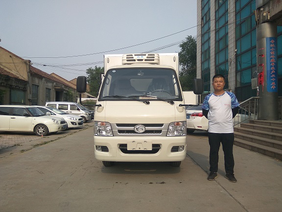 【山东滨州】恭喜山东滨州王经理顺利提驭菱VQ2小型冷藏车一台。
