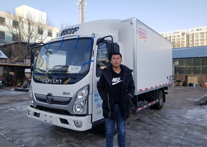 【山东济南】恭喜王经理提福田奥铃速运小型冷藏车！