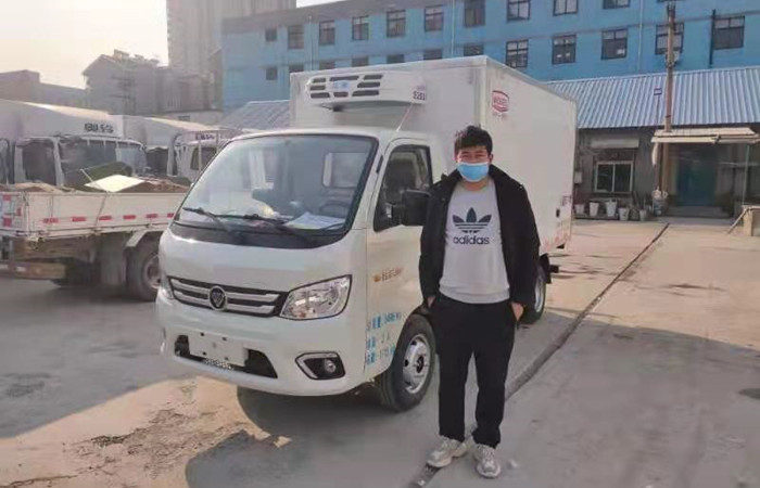 【宁夏固原】恭喜王经理提福田祥菱M1小型冷藏车