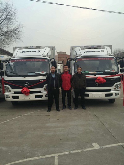 小型冷藏车